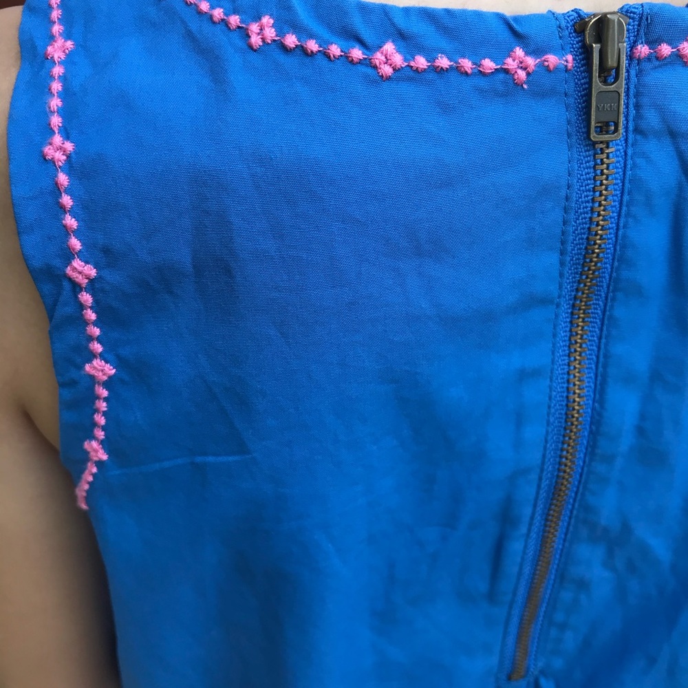 Dress - Picture 5 of 5